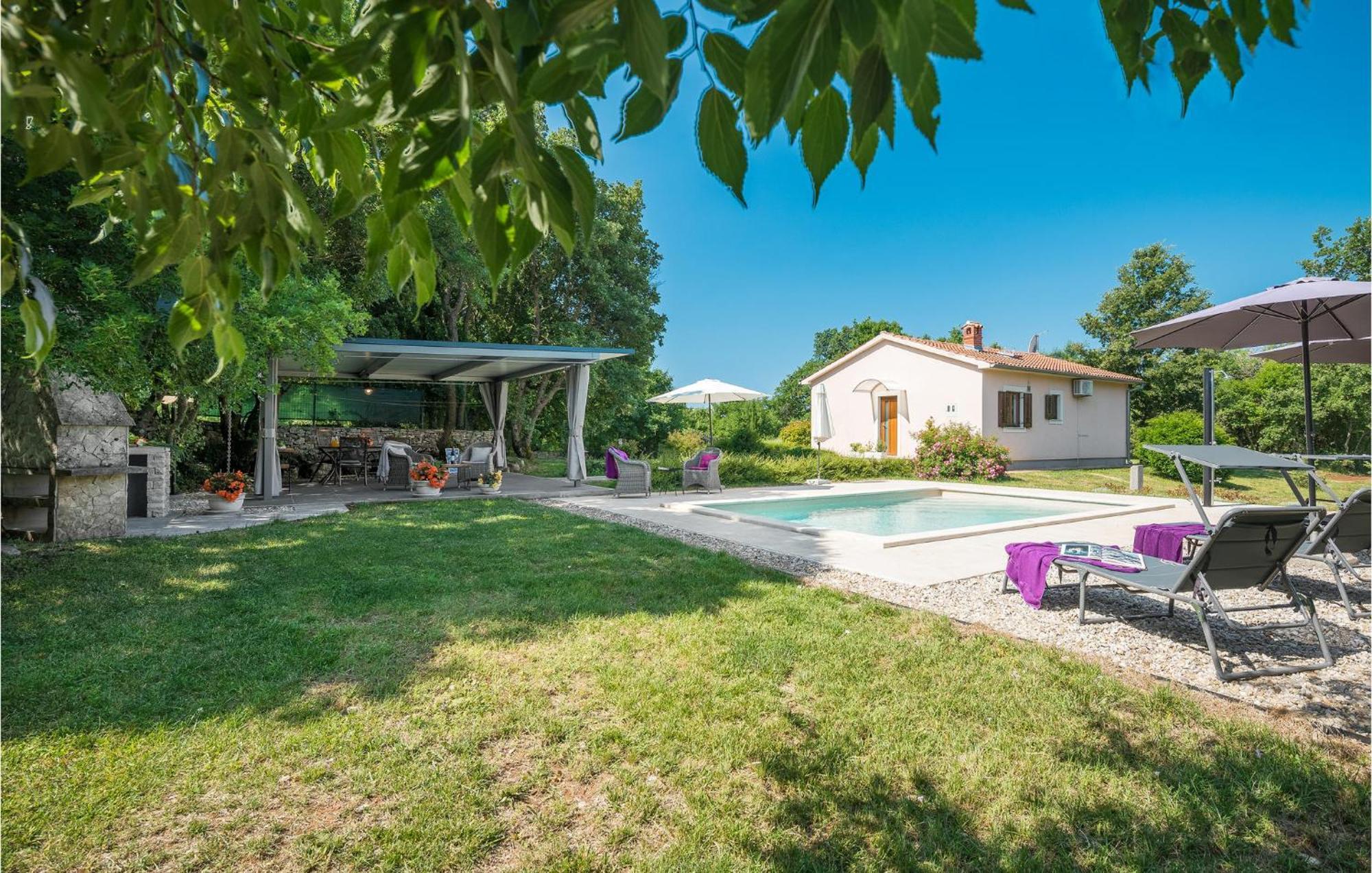 Beautiful Home In Bale With Kitchen מראה חיצוני תמונה